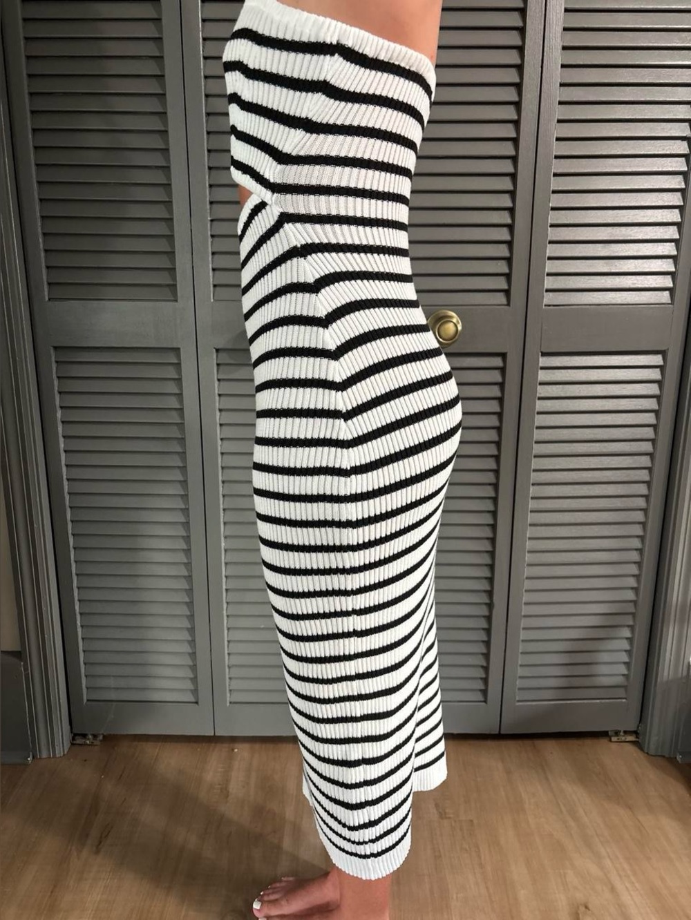 Bodycon Dress - Picture 4 of 4